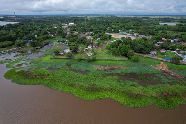 Orla da Cidade de Pracuúba