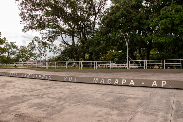 Monumento Marco Zero do Equador