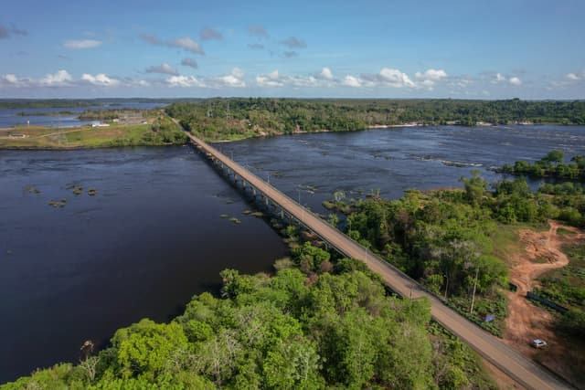 Ponte Tancredo Neves