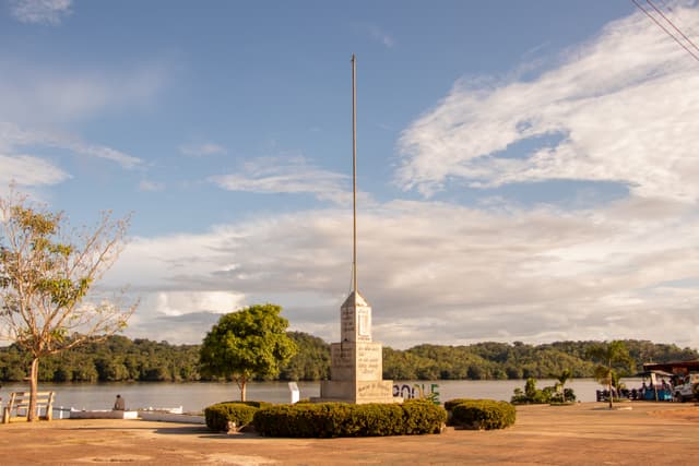 Obelisco - Monumento Extremo