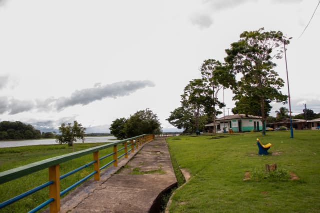 Orla da Cidade de Pracuúba