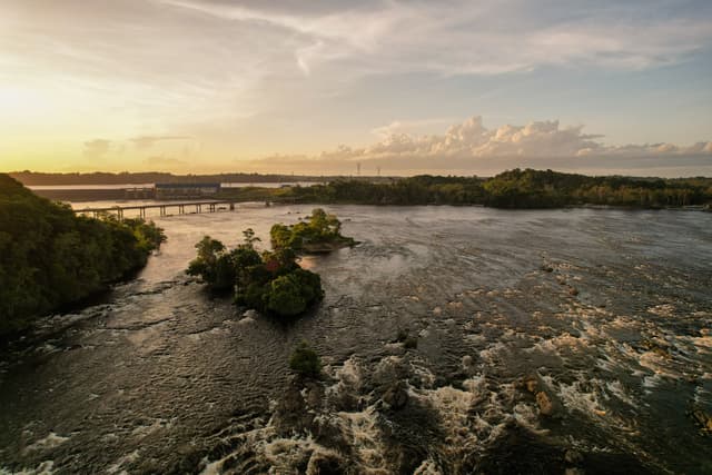 Ponte Tancredo Neves